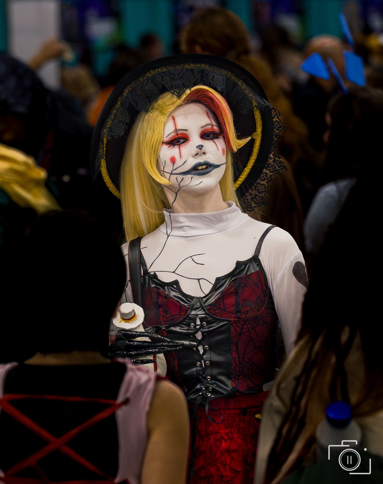 Cosplay culture on the convention floor. Pause Studios.