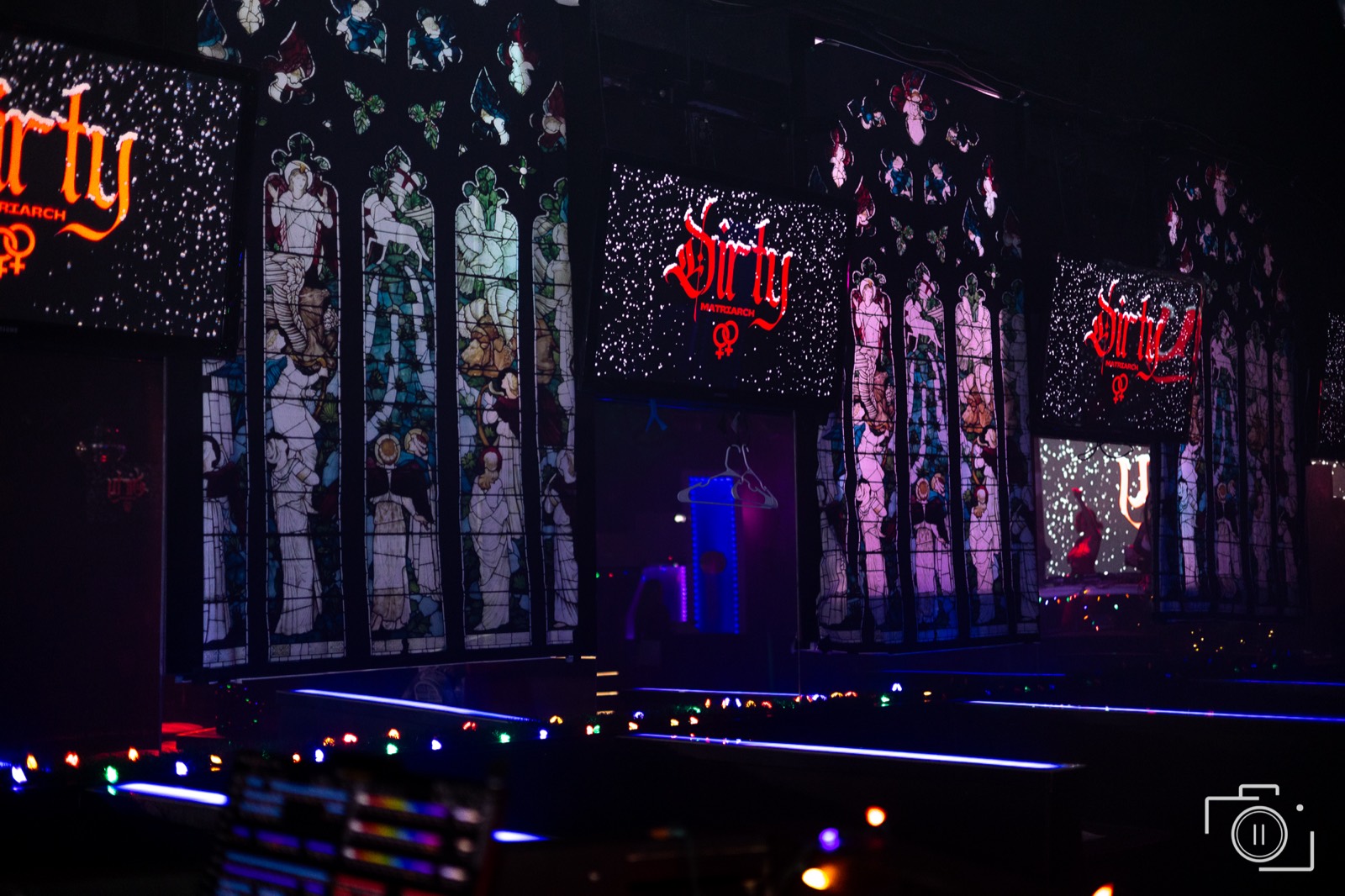 Stage and LED production wall during a live event. Pause Studios.